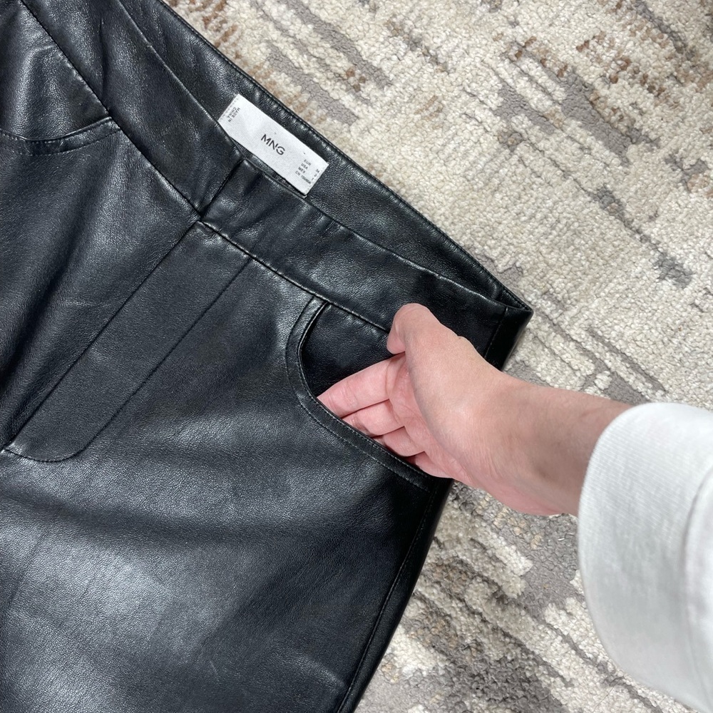 Mango Black Vegan Leather Highrise Mom Fit Faux Leather Pants Size 2 - Picture 4 of 13